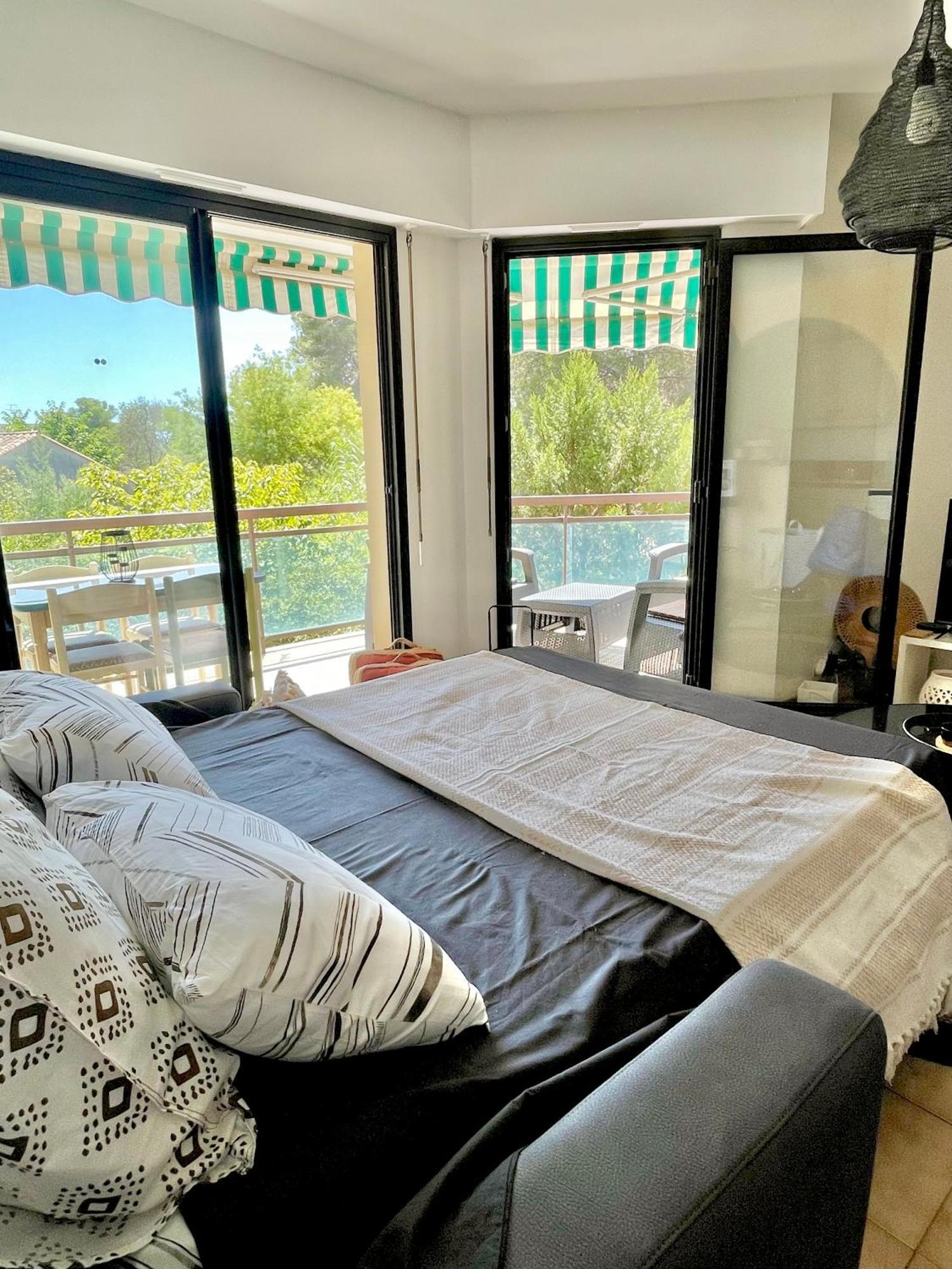 Appartement Plage Et Nature Saint-Raphaël 外观 照片